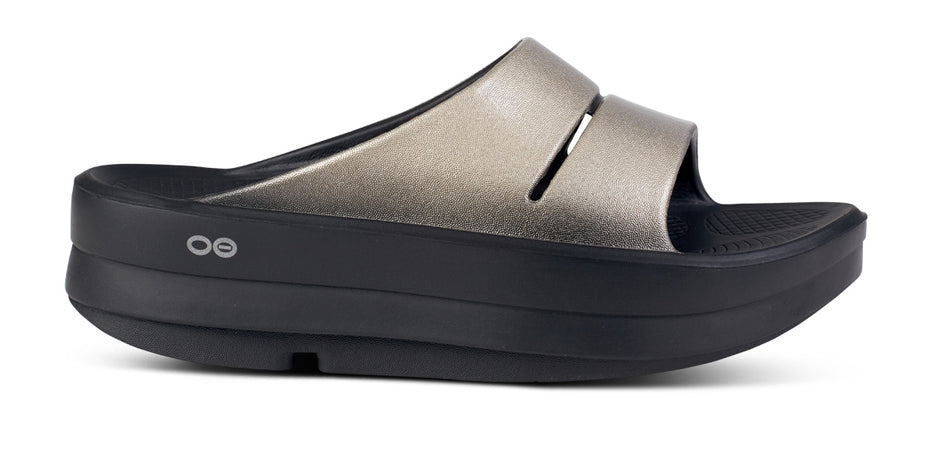 Oofos Women's OOmega OOahh Luxe Sandal