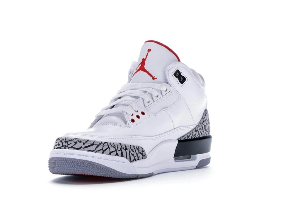 Air Jordan 3 Retro White Cement 2011 (136064-105)