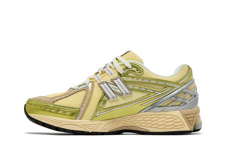 New Balance 1906R Yellow Parchment