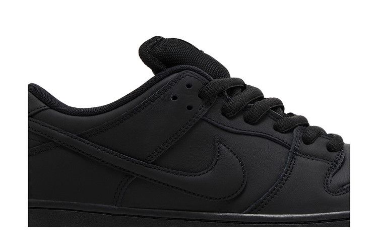 Nike SB Dunk Low Pro Triple Black