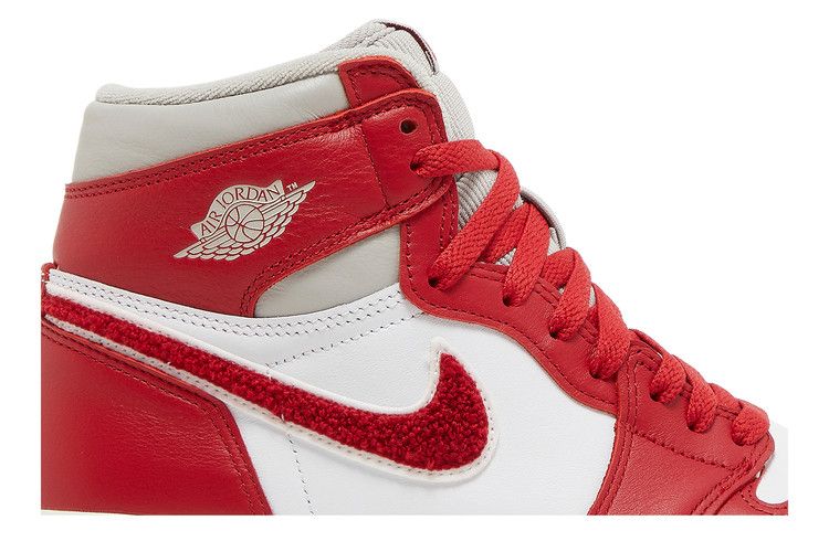 Jordan 1 Retro High OG Varsity Red (Women's)