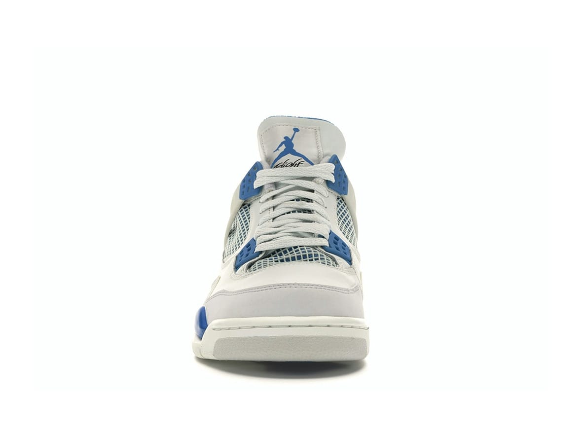 Jordan 4 Retro Military Blue (2006) – Iconic Sneaker