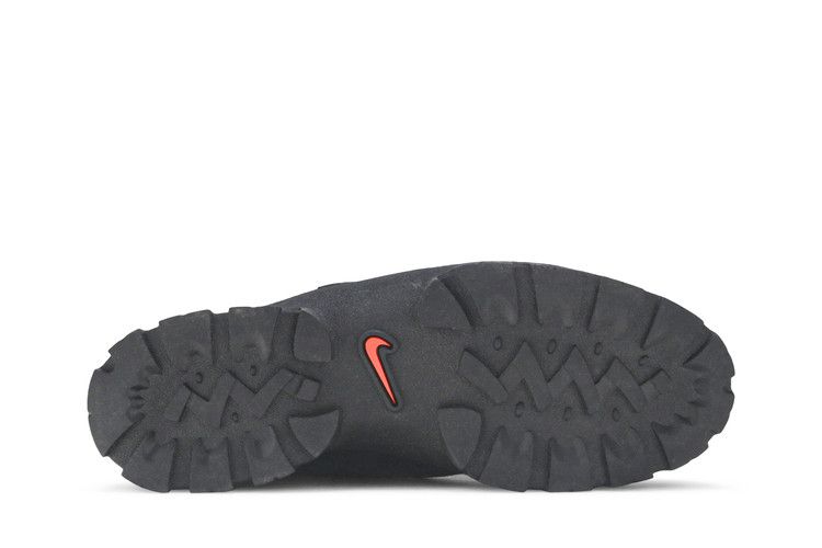 Nike Lahar Low Black (Women's)