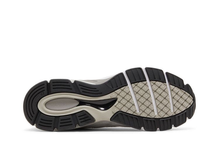 New Balance 990v4 MiUSA Grey Silver