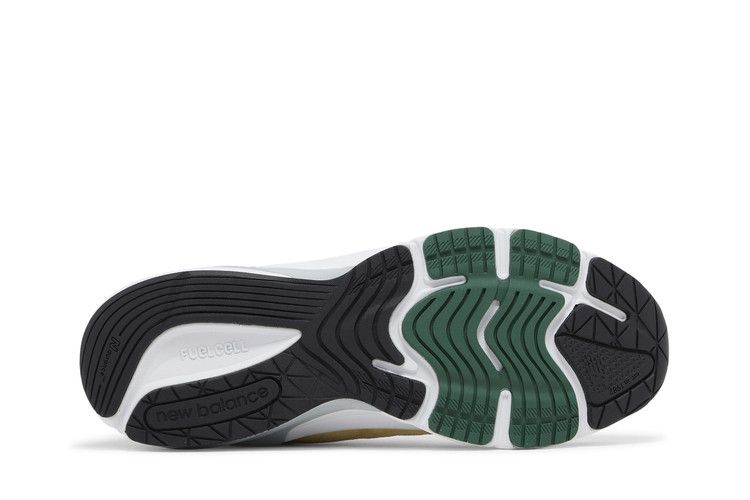 New Balance 990v6 MiUSA Sulphur Green