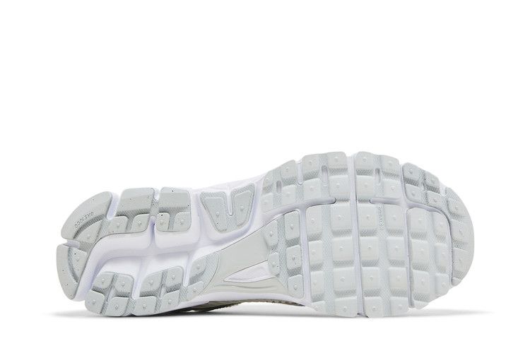 Nike Zoom Vomero 5 Chrome Toe (Women's)
