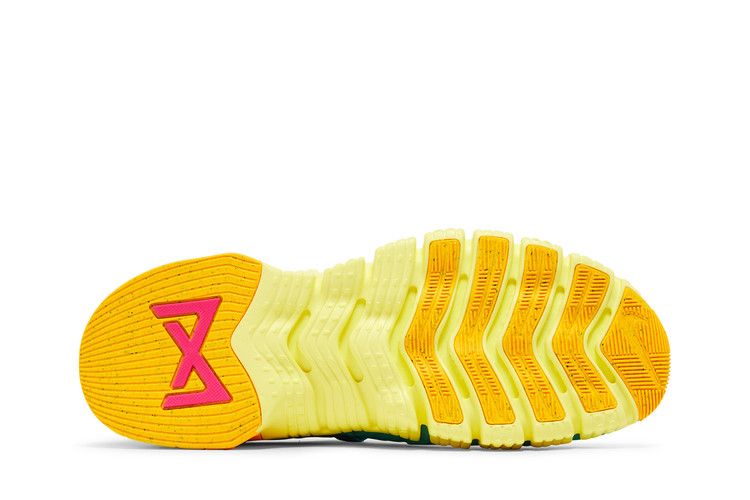 Nike Free Metcon 5 Dusty Cactus Fierce Pink