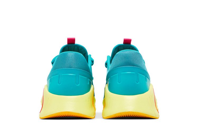 Nike Free Metcon 5 Dusty Cactus Fierce Pink