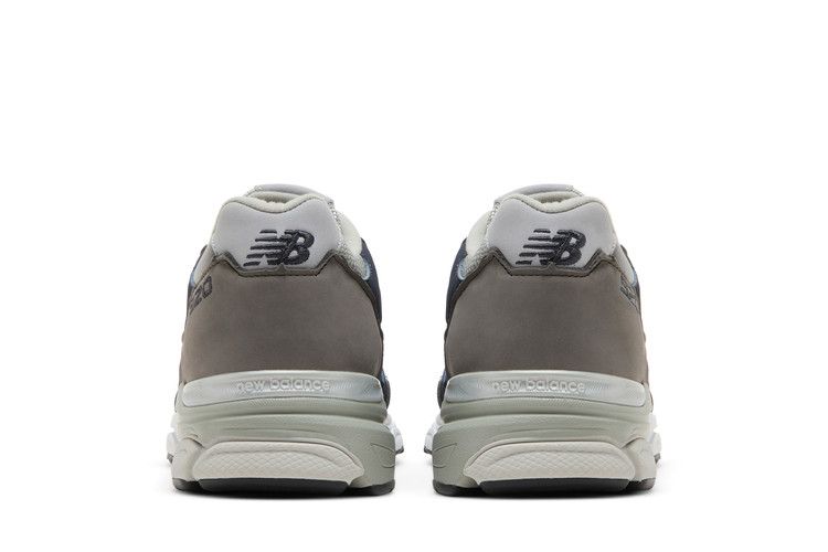 New Balance 920 Grey Black