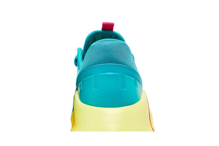 Nike Free Metcon 5 Dusty Cactus Fierce Pink
