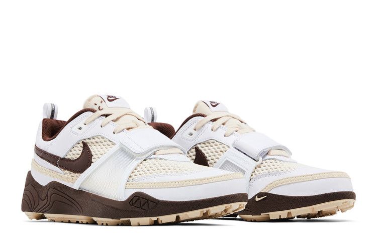Nike Zoom Field Jaxx Travis Scott Light Chocolate