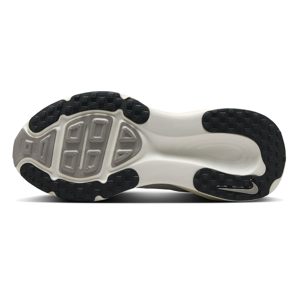 Nike Vomero 18