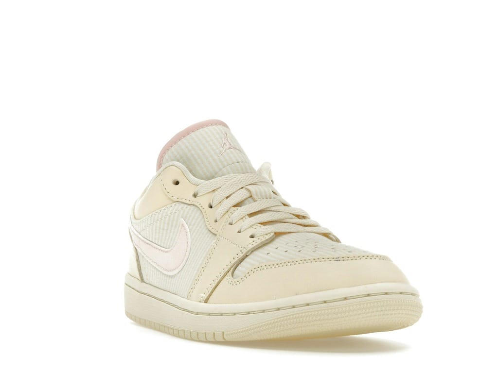Jordan 1 Low SE Seersucker Women’s Sneakers FQ1925-100