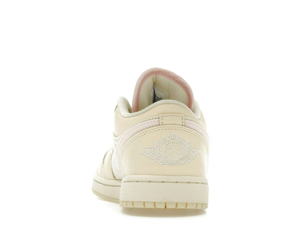 Jordan 1 Low SE Seersucker Women’s Sneakers FQ1925-100