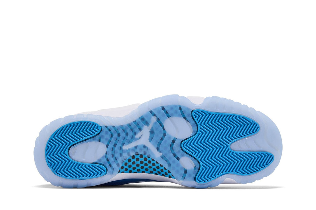Air Jordan 11 Retro Low Unc 2026 White University Blue Black