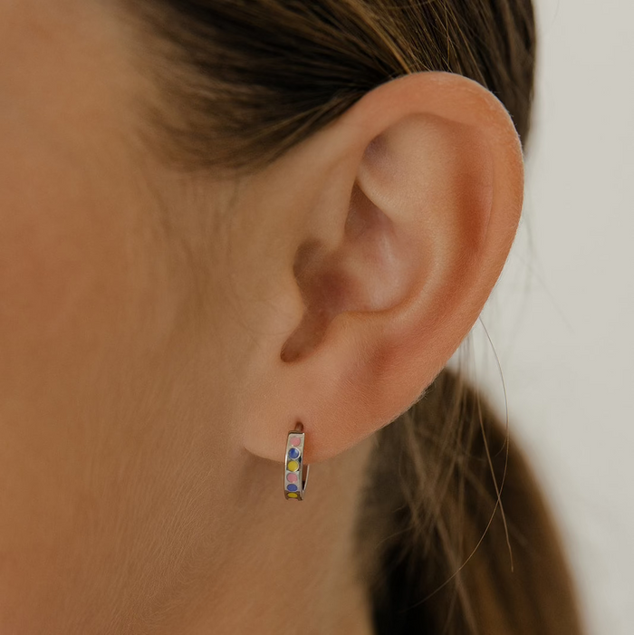 Sprinkle Hoops in Titanium