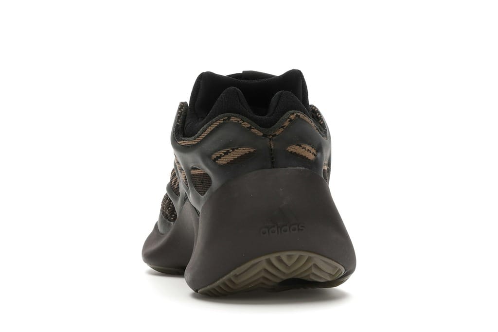 Adidas Yeezy 700 V3 Clay Brown GY0189 Sneakers