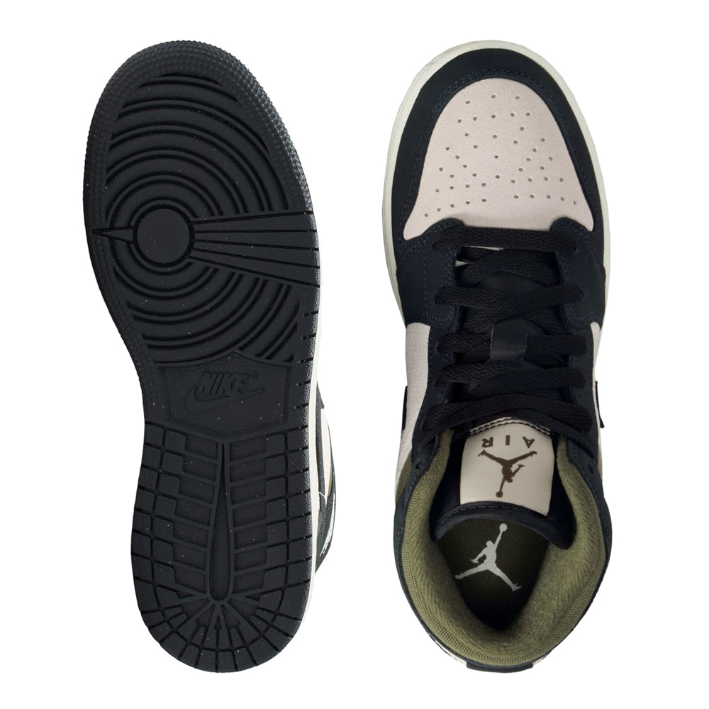 AJ 1 Mid -Youth