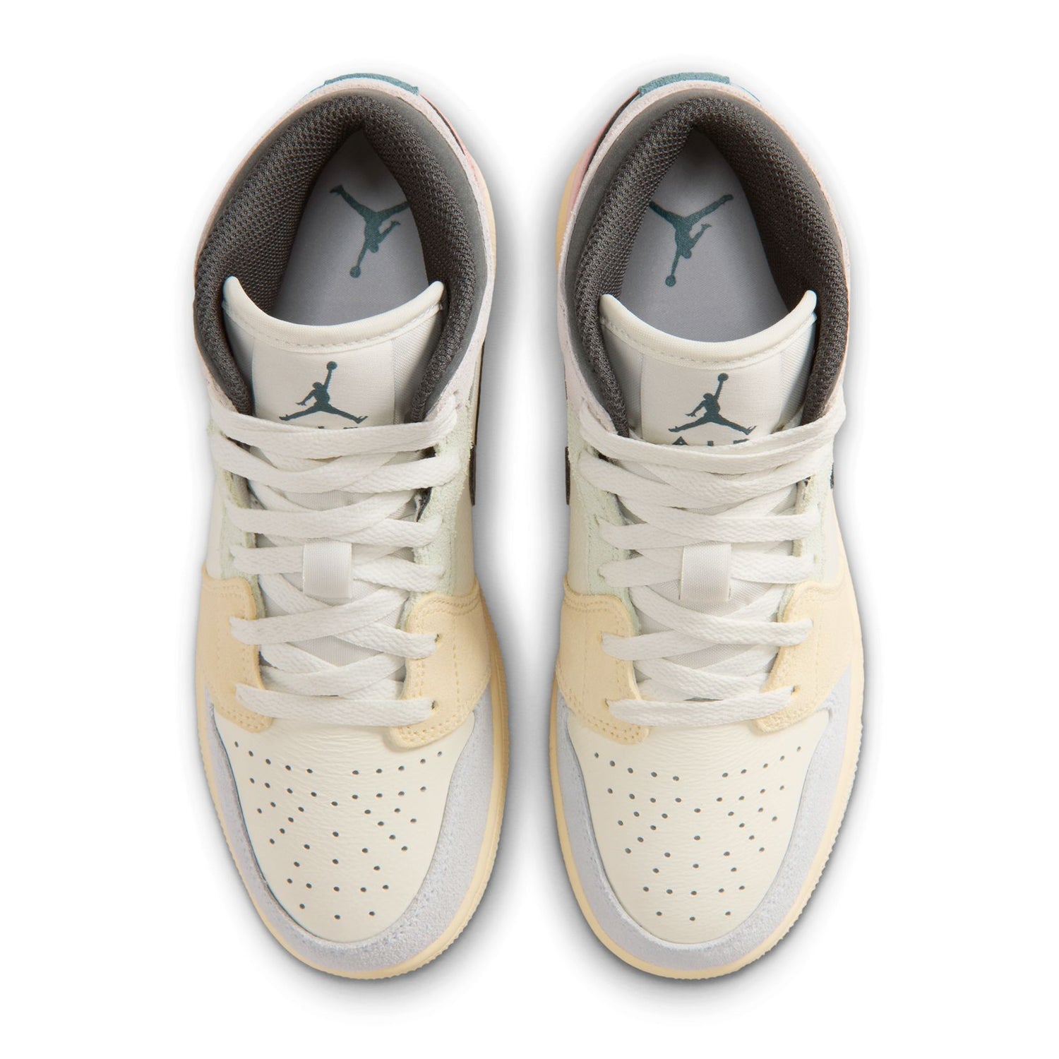 AJ 1 Mid -Youth