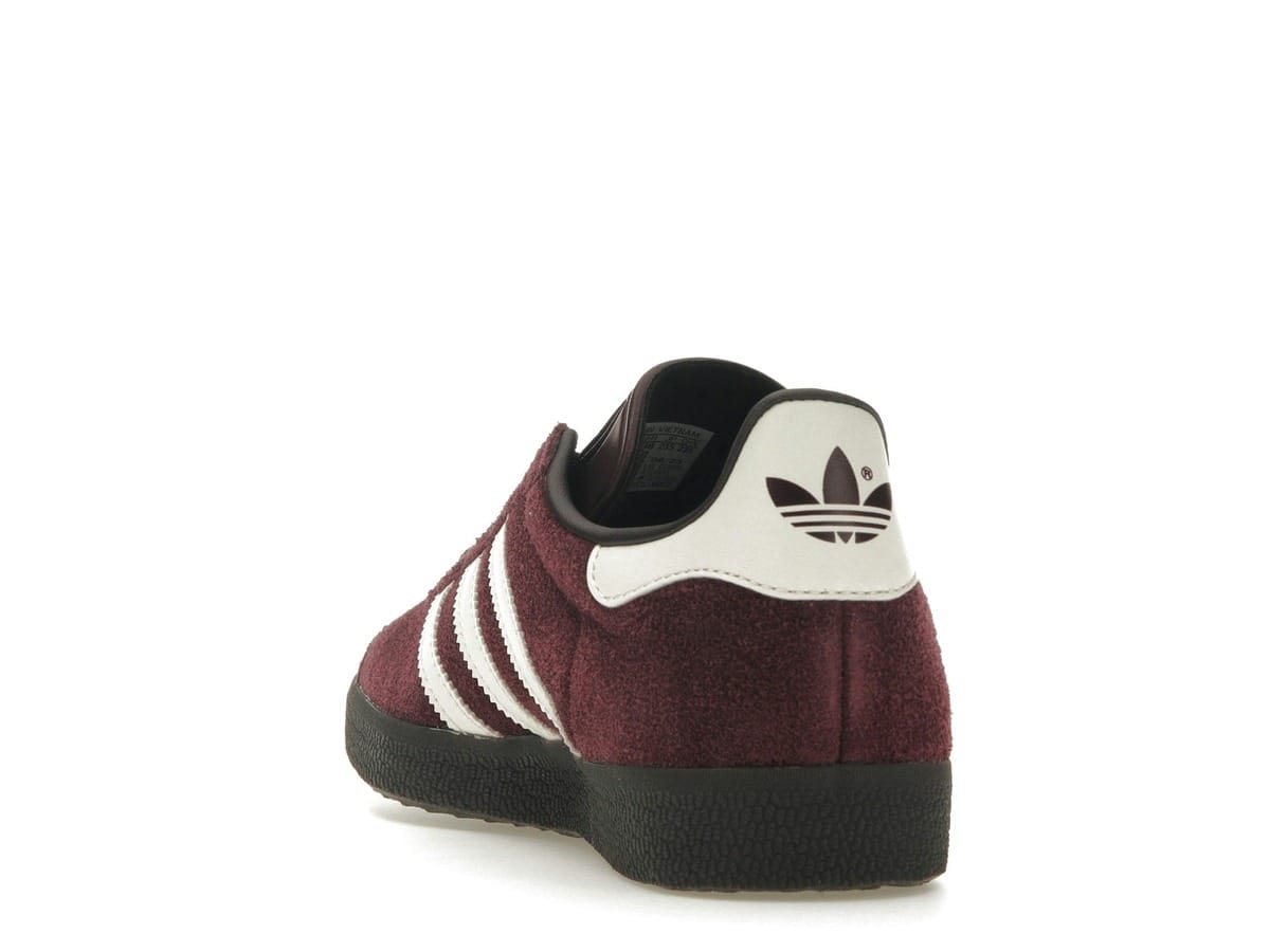adidas Gazelle Maroon Chalk White Gum Men’s Sneakers IG4990