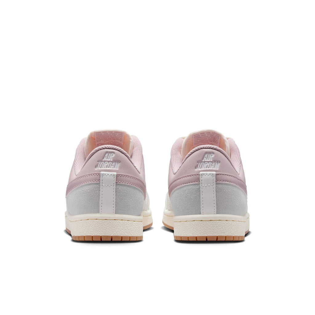 AJ Skyline Low - Womens