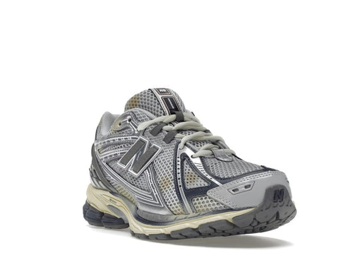 New Balance 1906R thisisneverthat Downtown Run Sneakers Rain Cloud/Metallic Silver
