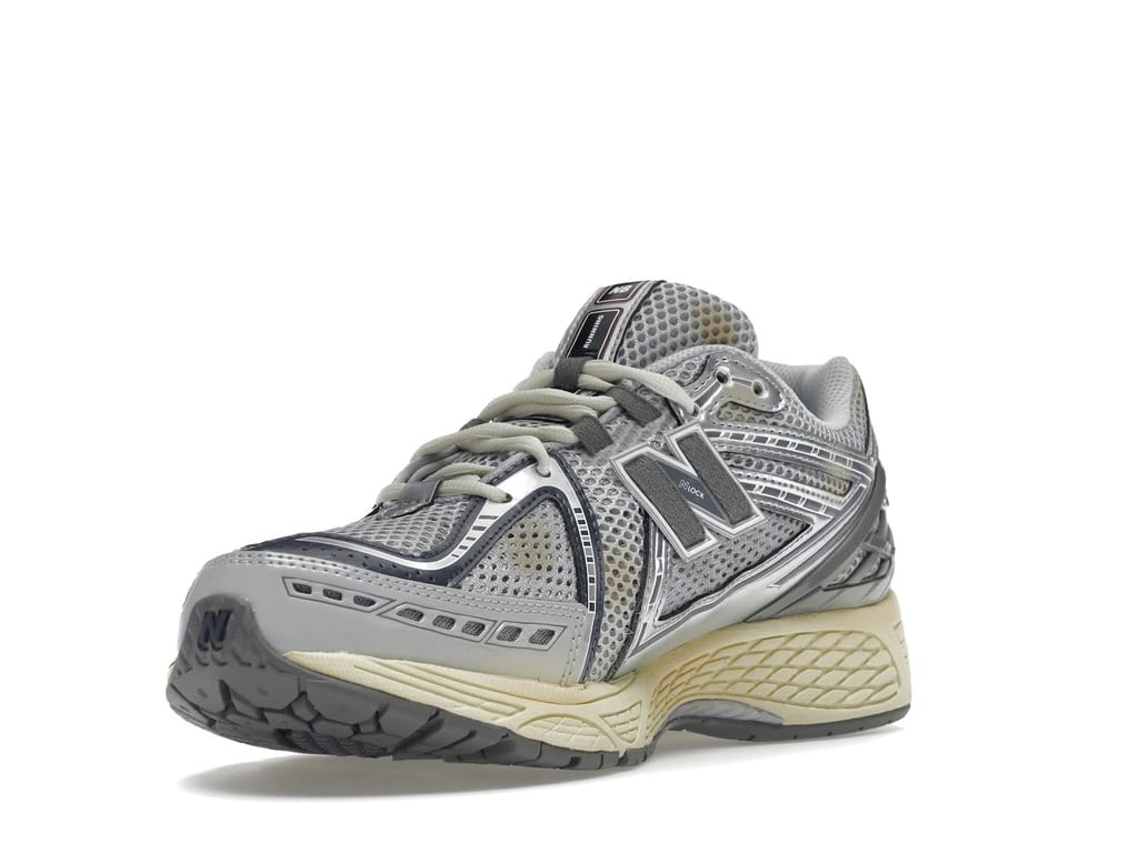 New Balance 1906R thisisneverthat Downtown Run Sneakers Rain Cloud/Metallic Silver