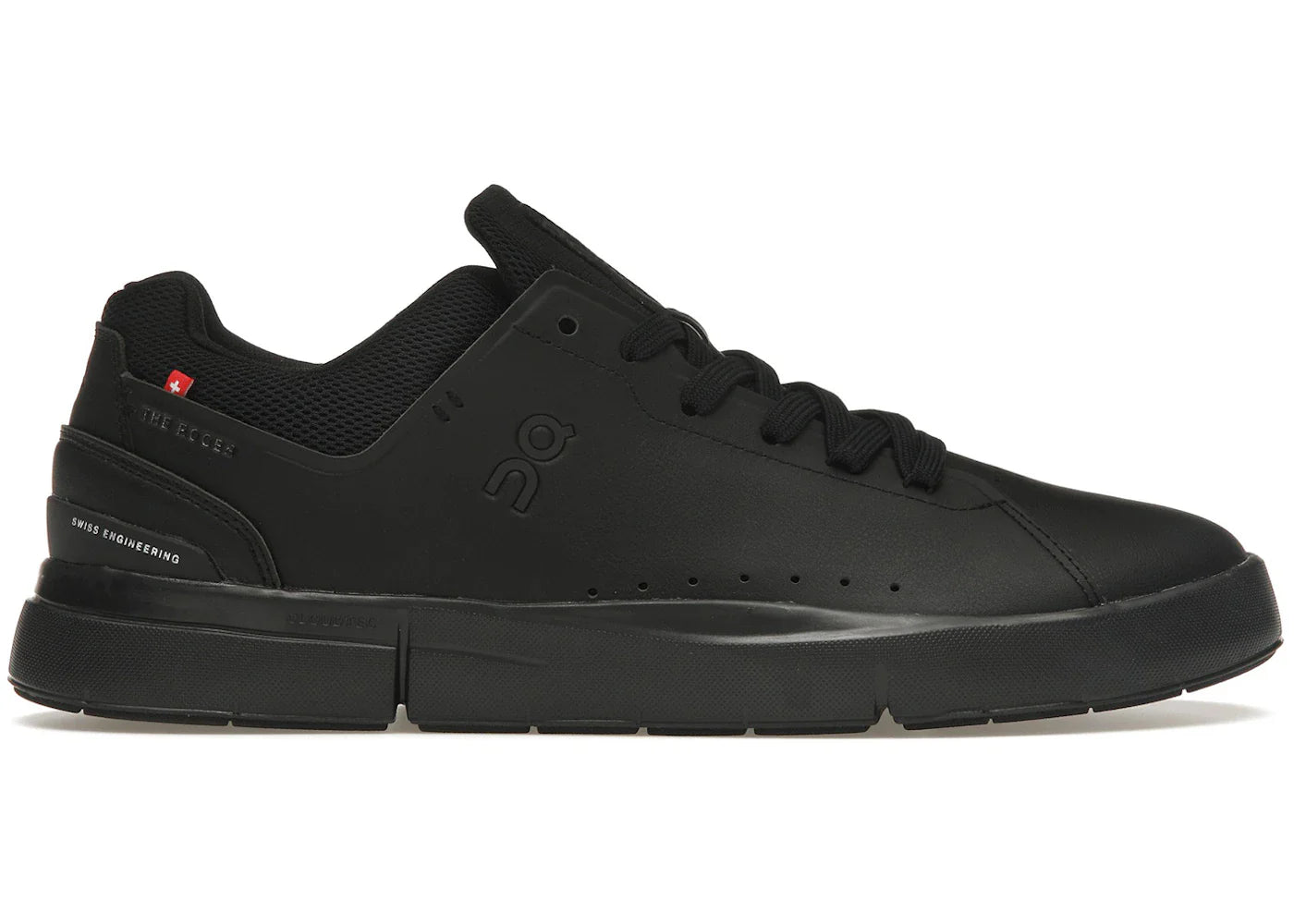 On The Roger Advantage All Black (Women's)