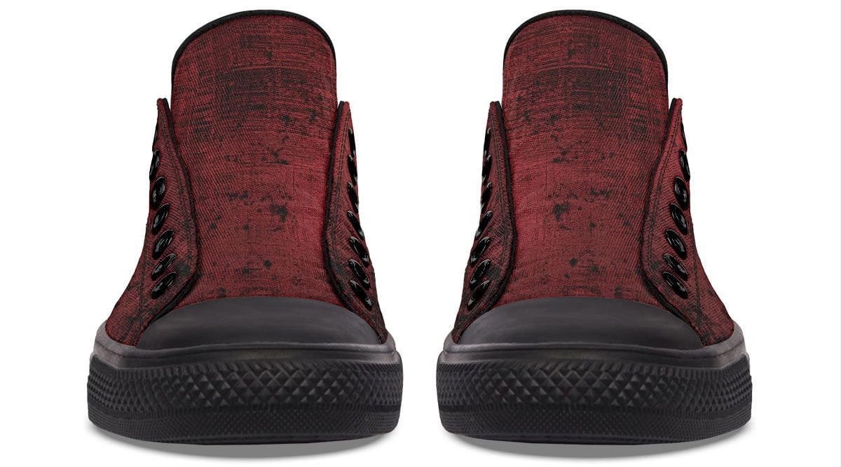 “No Pain No Gain” Red Pattern Black Lowtop Sneaker