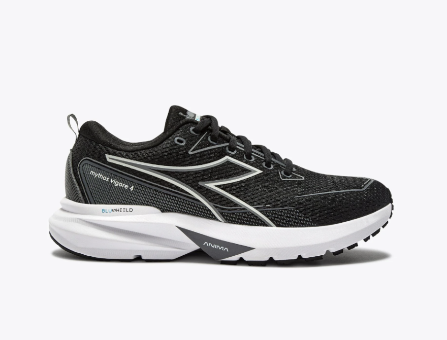 Men's Diadora Mythos Blushield Vigore 4 (Final Sale)