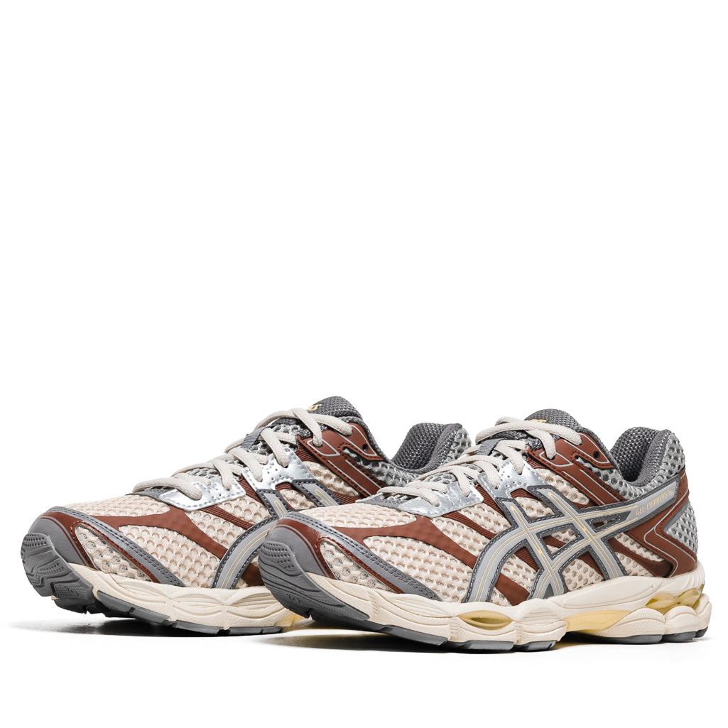 emmi x Asics Gel-Cumulus 16 - Beige/Grey