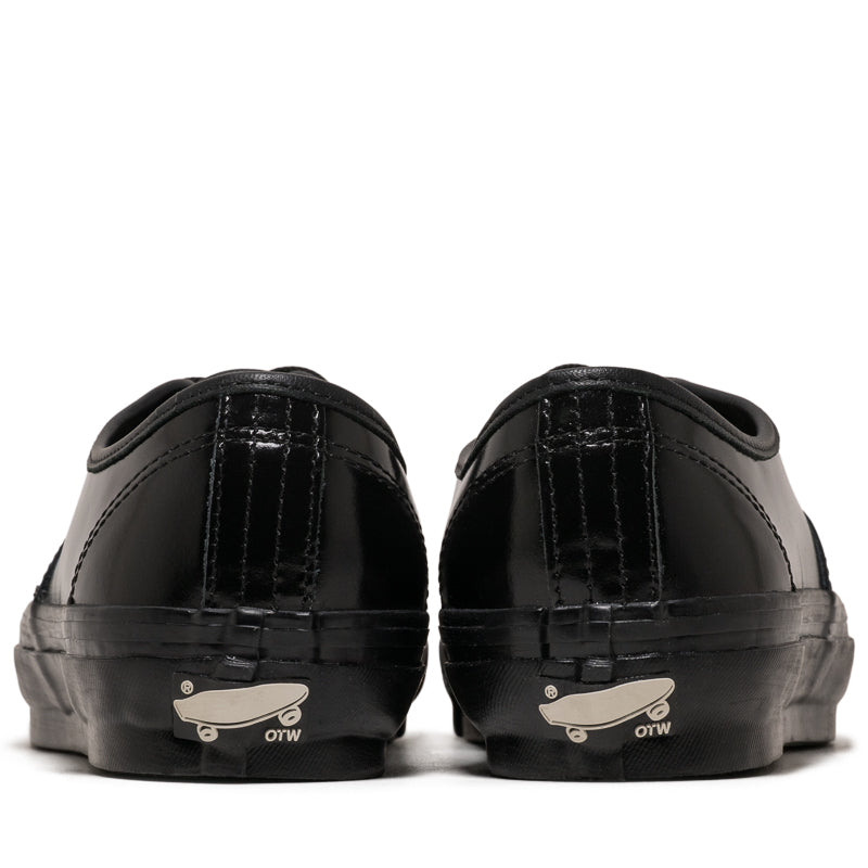 Vans OTW Authentic 44 Siped Vibram - Gloss Leather Brogue Black