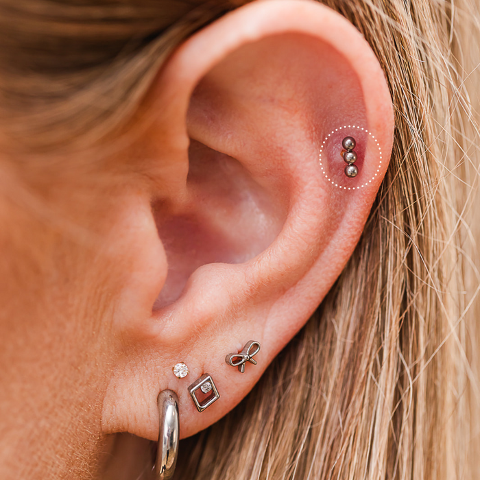 Beaded Bar Flat Back Stud