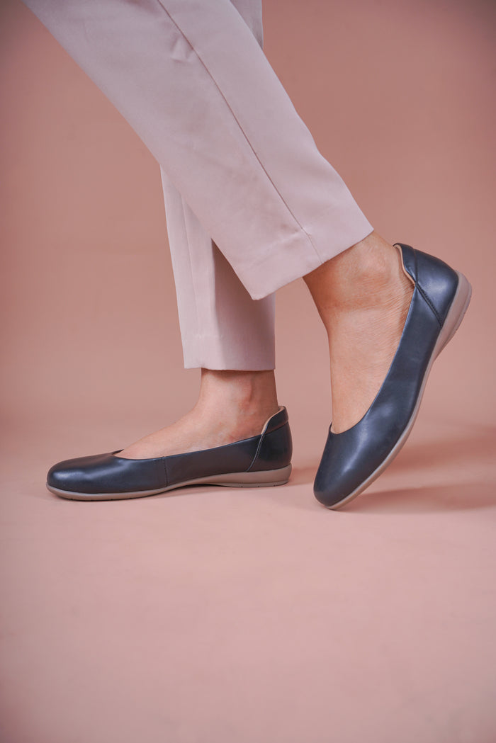 Bella Black – Ballerina Flats for Women