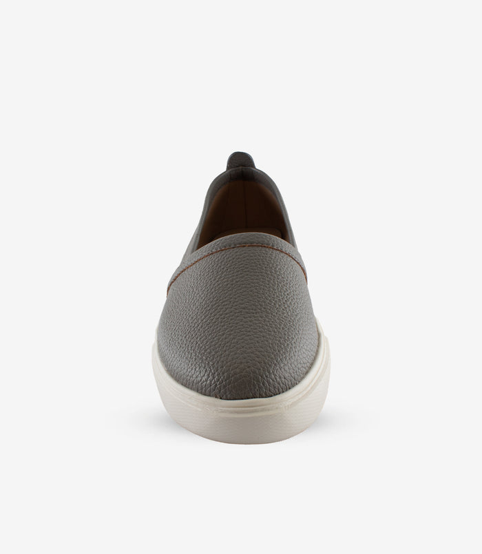 Chayne Grey – Slip-On Shoes for Women