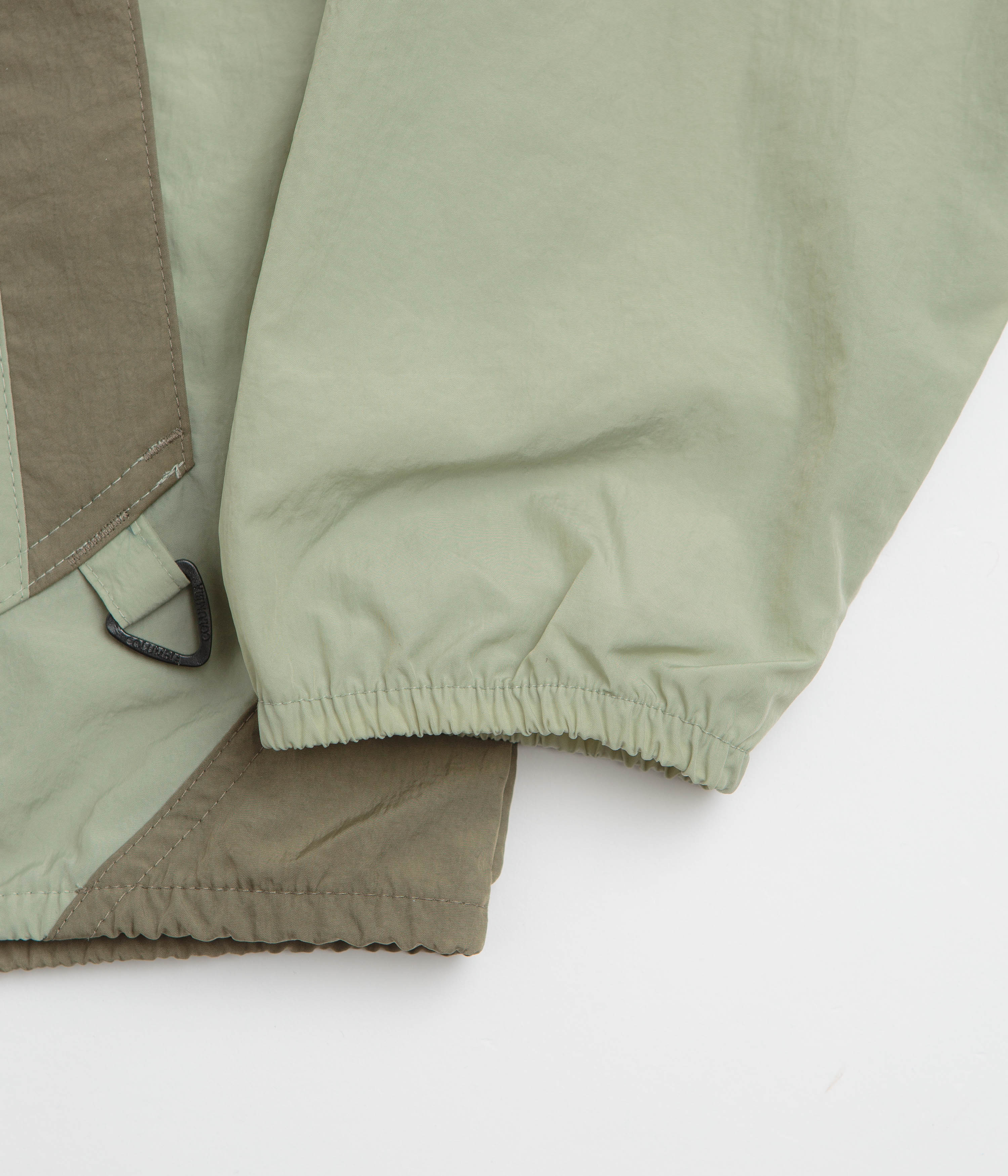 Columbia Challenger II Windbreaker Jacket - Safari / Stone Green