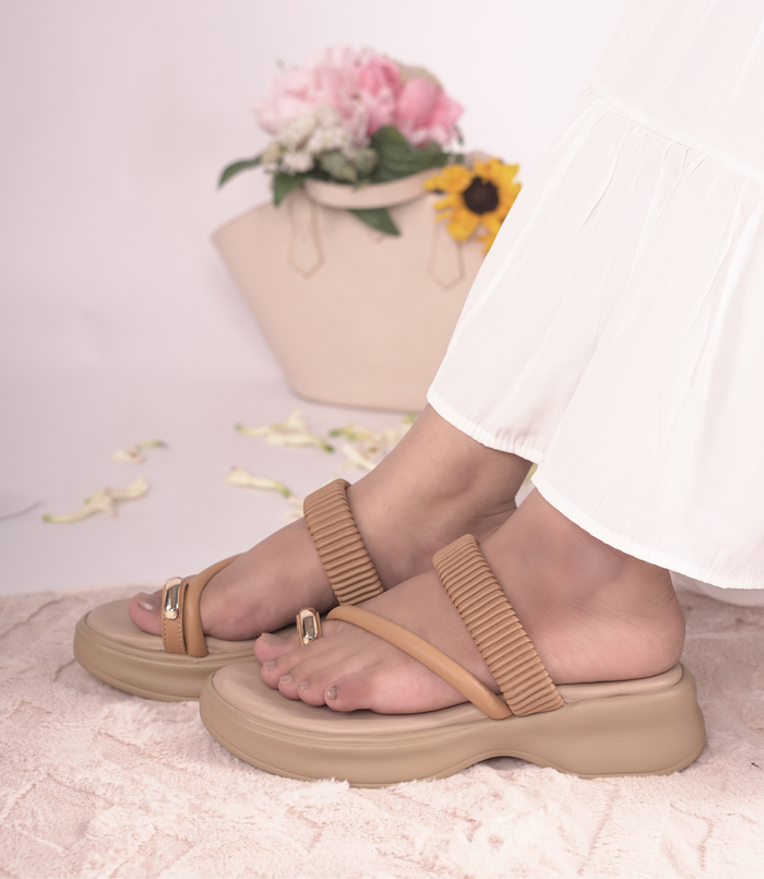 Cushy Beige – Toe-Ring Heels for Women
