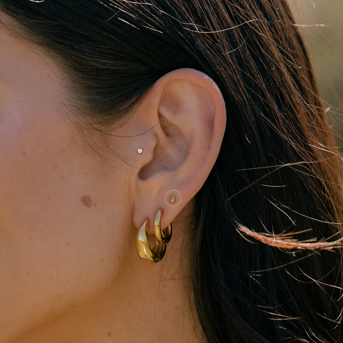 Droplet Flat Back Stud