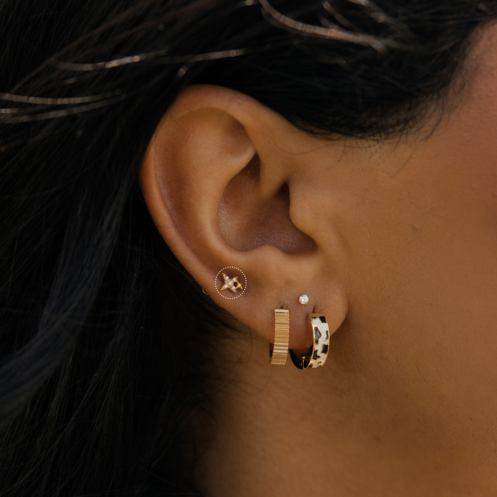 GP 4-Point Flat Back Stud