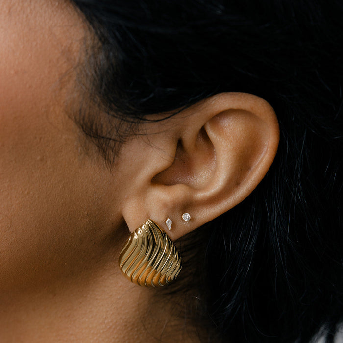 Halo Flat Back Stud