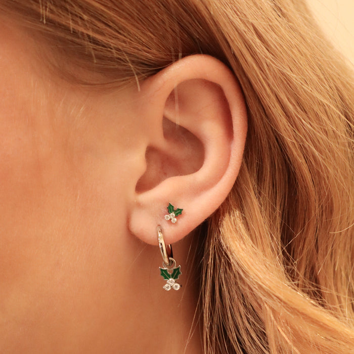 Holly Flat Back Stud