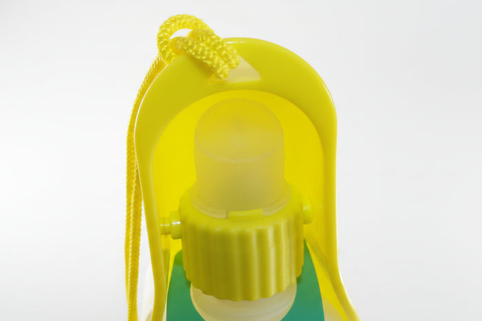 Hundetrinkflasche 450 ml – Praktische Wasserflasche für Hunde, 4 Farben