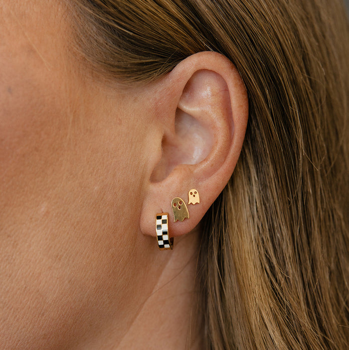 Large Ghost Flat Back Stud