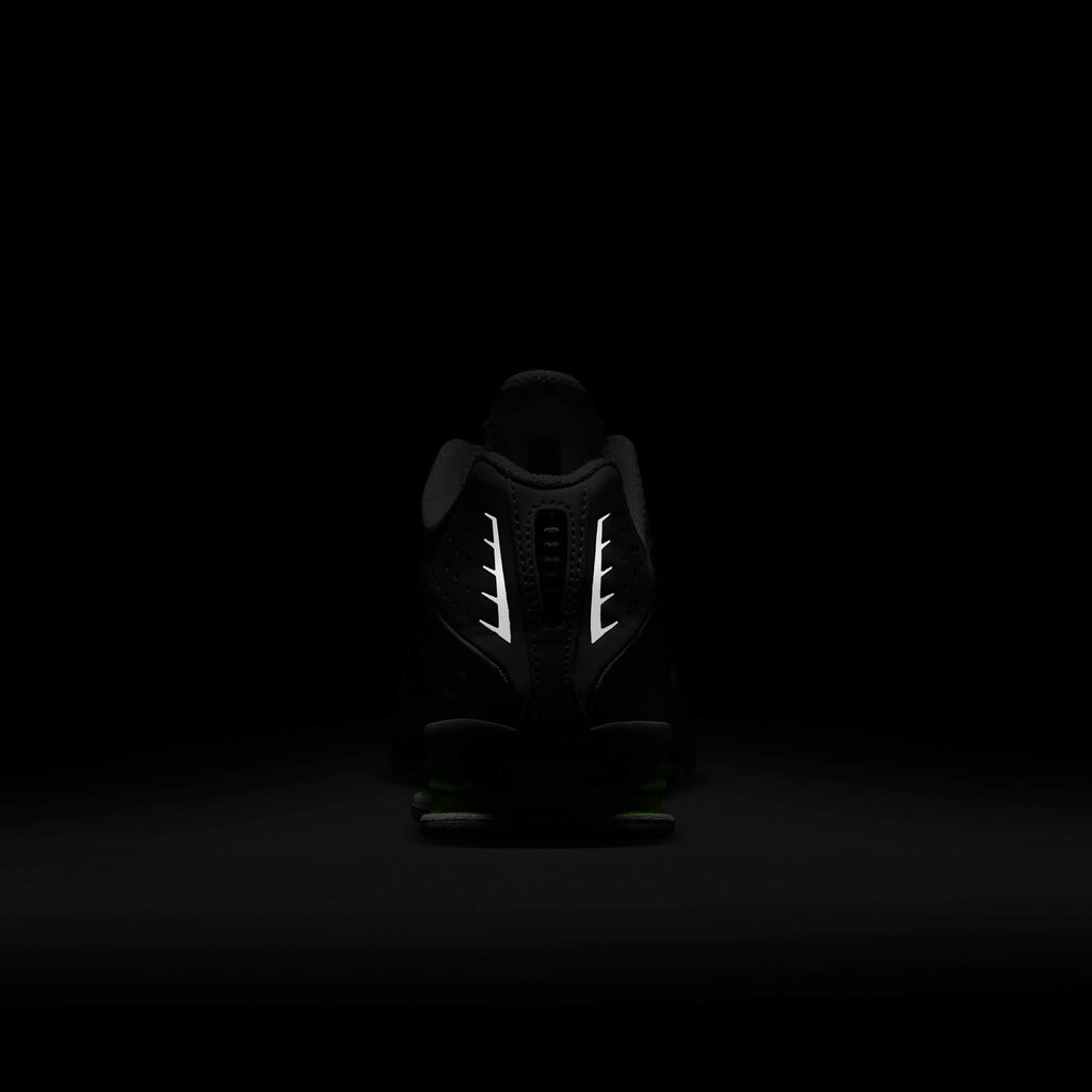 Nike Shox R4 - Women's