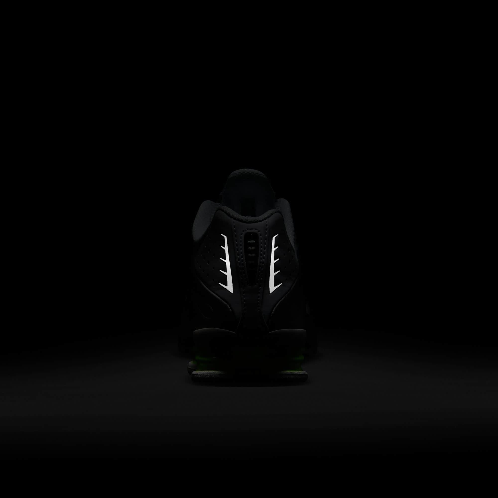 Nike Shox R4 - Women's