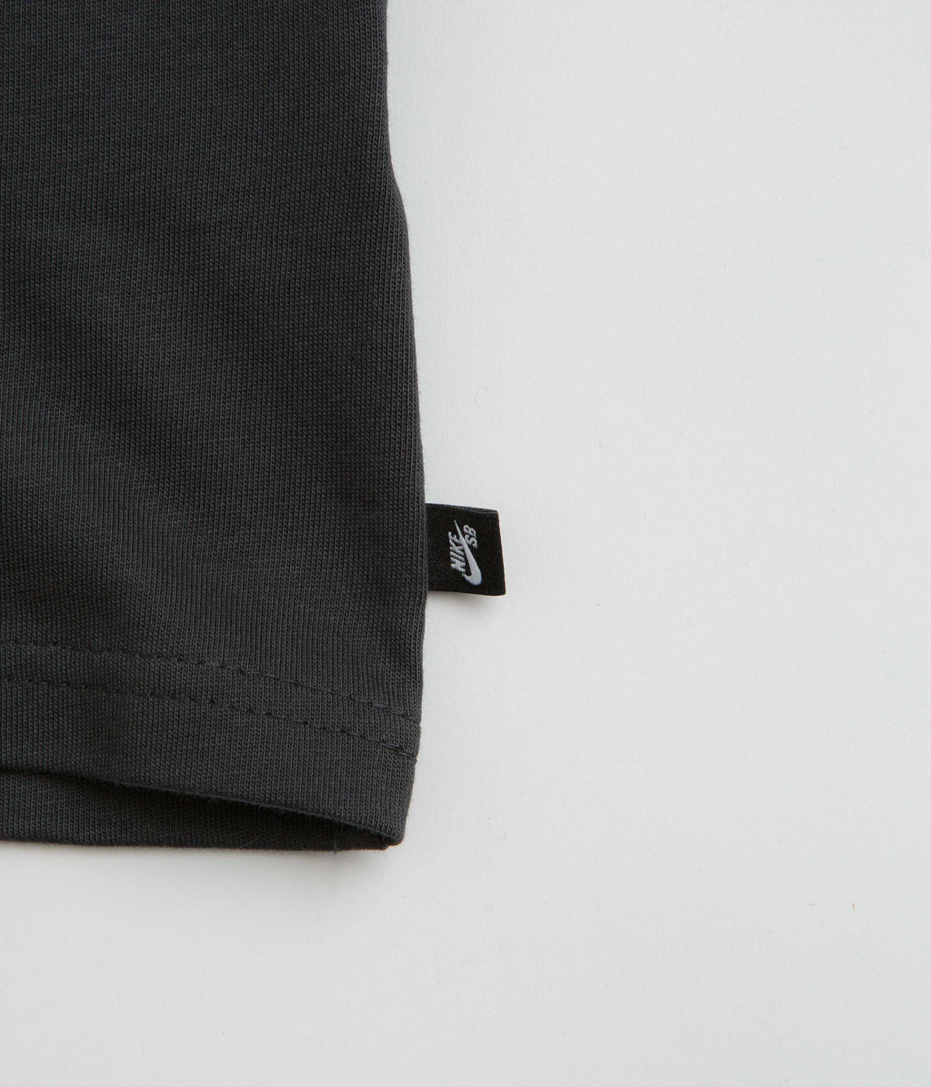 Nike SB Skate Char T-Shirt - Off Noir