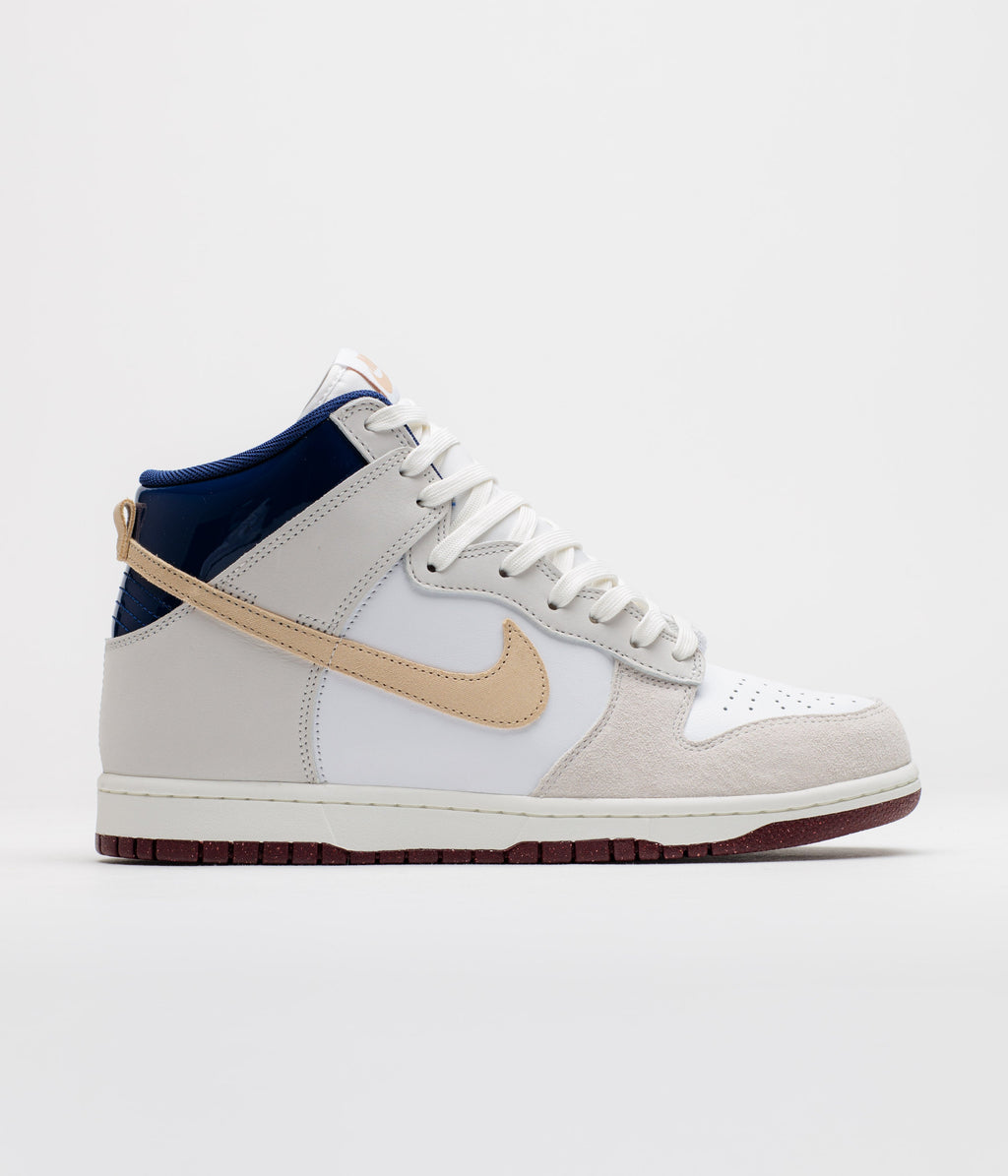 Nike SB x Beyond Dunk High Pro Shoes - White / Ivory - Sand Dune - Blue Void