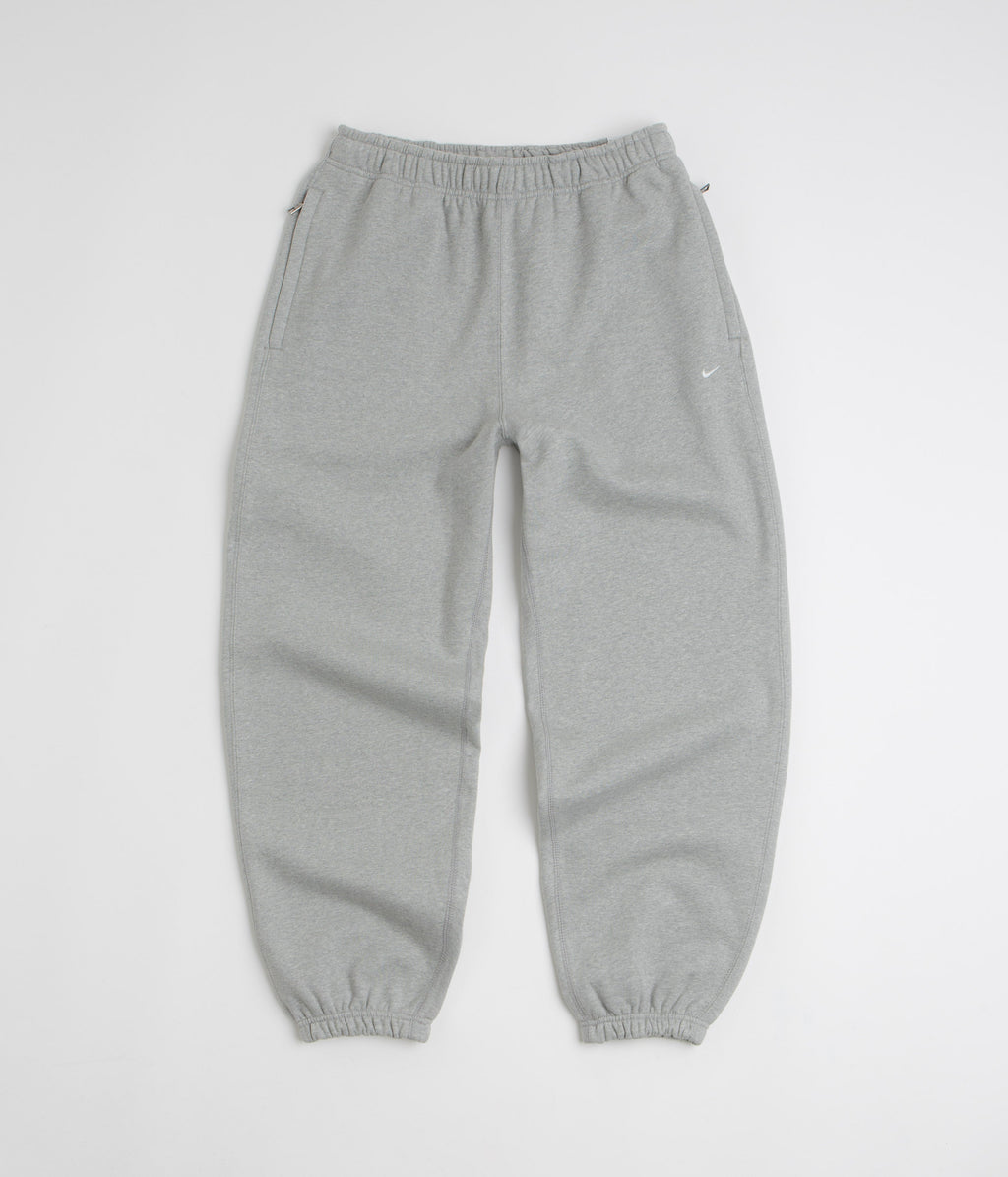 Nike Solo Swoosh Cuffed Sweatpants - Dark Grey Heather / Light Smoke Grey / White