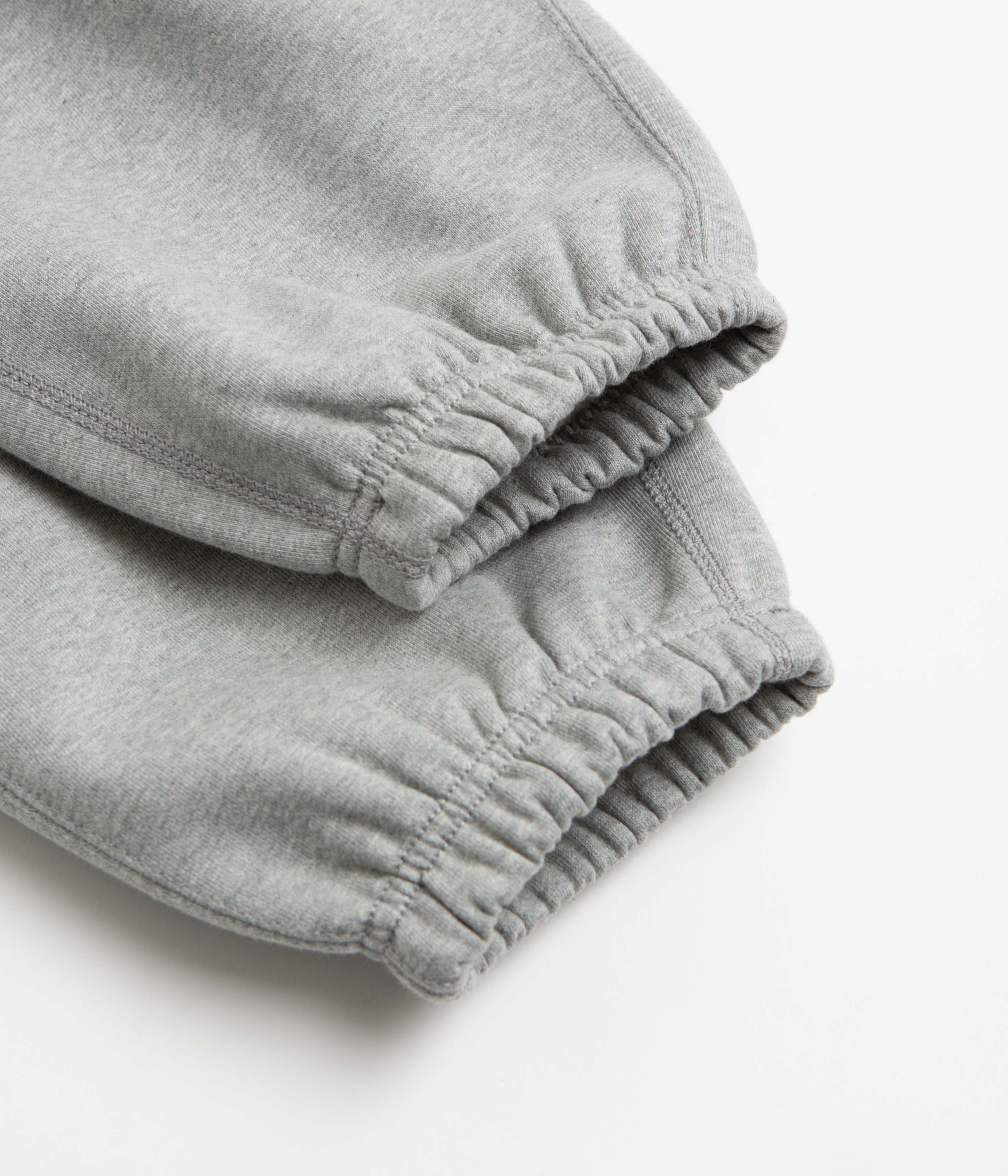 Nike Solo Swoosh Cuffed Sweatpants - Dark Grey Heather / Light Smoke Grey / White