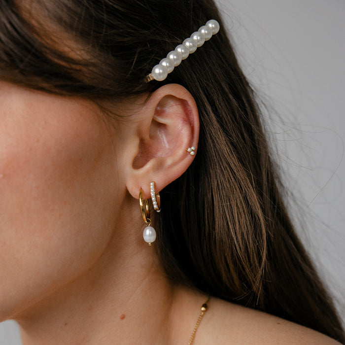 Pearl Trinity Flat Back Stud